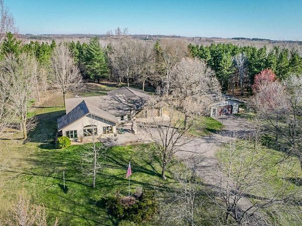 38739 County Road 10 , Albany, MN 56307