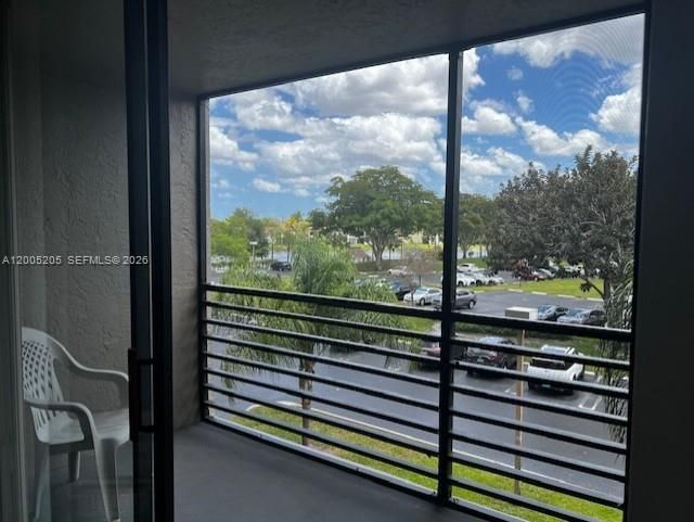 1101 Colony Point Cir , Unit 318, Pembroke Pines, FL 33026 Photo