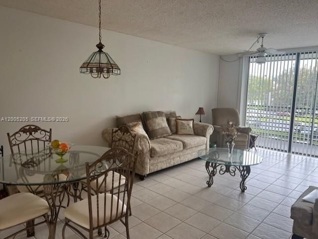 1101 Colony Point Cir , Unit 318, Pembroke Pines, FL 33026 Photo
