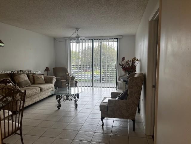 1101 Colony Point Cir , Unit 318, Pembroke Pines, FL 33026 Photo