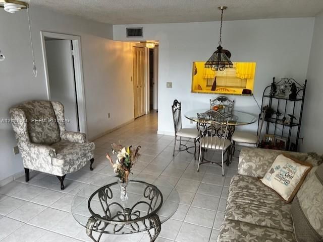 1101 Colony Point Cir , Unit 318, Pembroke Pines, FL 33026 Photo