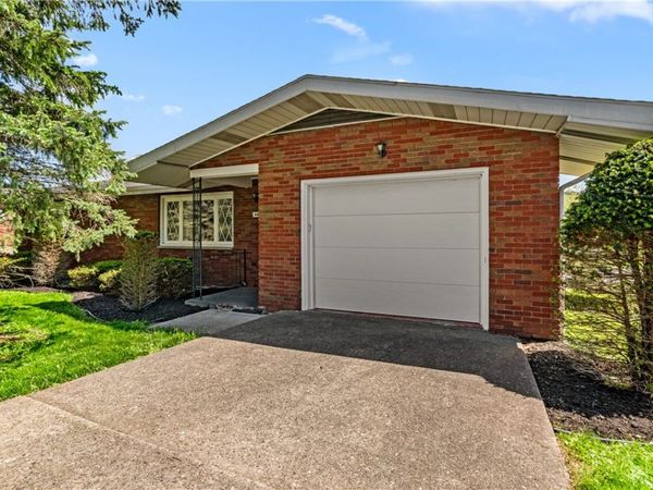 449 Belrose Dr, Rostraver Twp, PA 15012