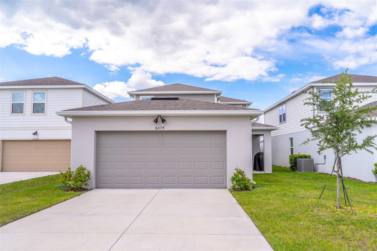 6074 Windy Leaf Alley, Saint Cloud, FL 34771 Photo