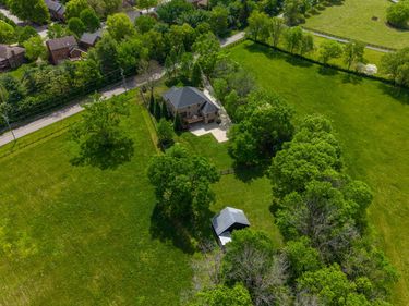 5085 Keene Road, Lexington, KY 40513