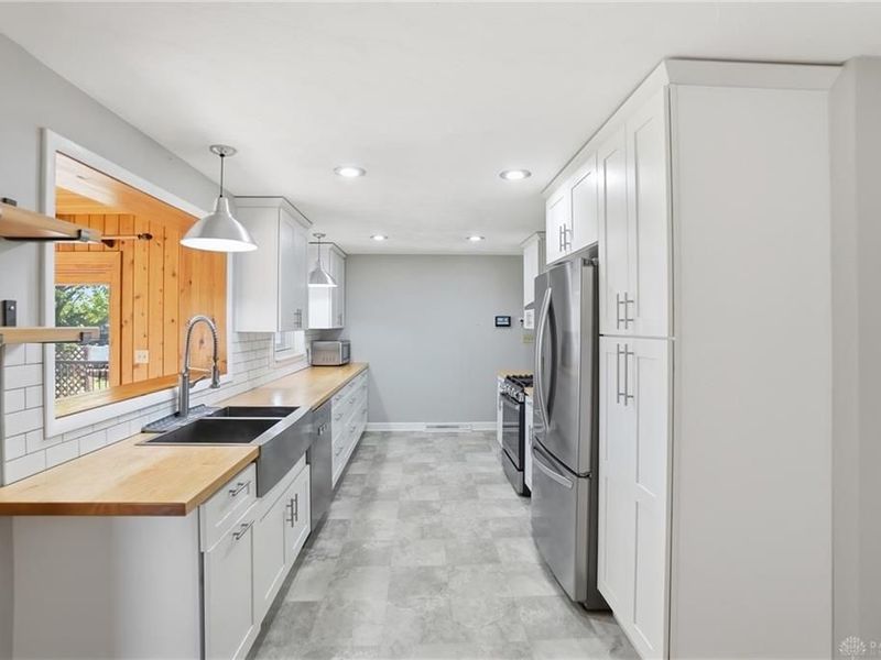 111 Tietzmann Avenue, Englewood, OH 45322 Photo 14