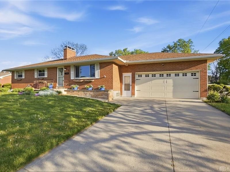 111 Tietzmann Avenue, Englewood, OH 45322 Photo 4