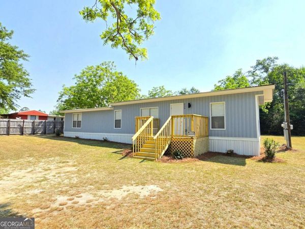 956 Donaldson Street, Metter, GA 30439