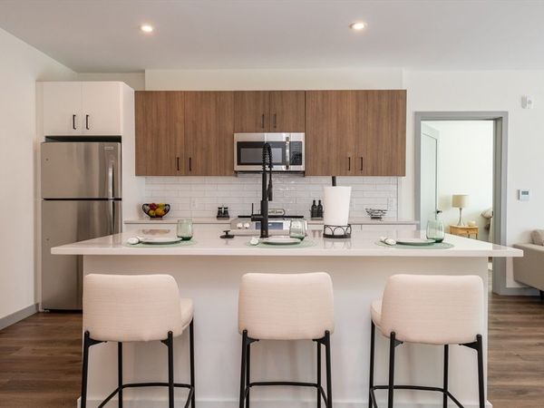 203 Lowell St., Unit 215, Wilmington, MA 01887