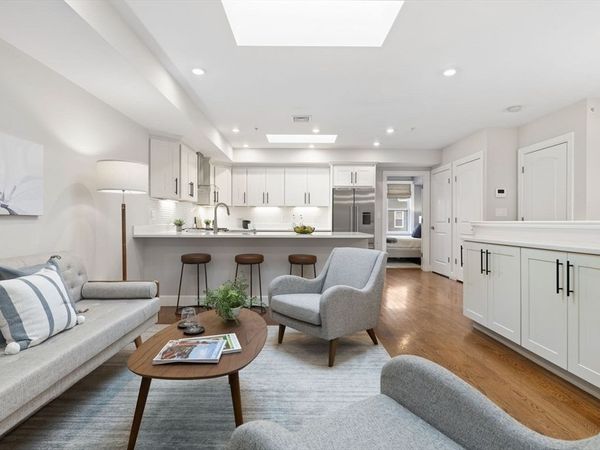 274 Sumner St, Unit 3, Boston, MA 02128