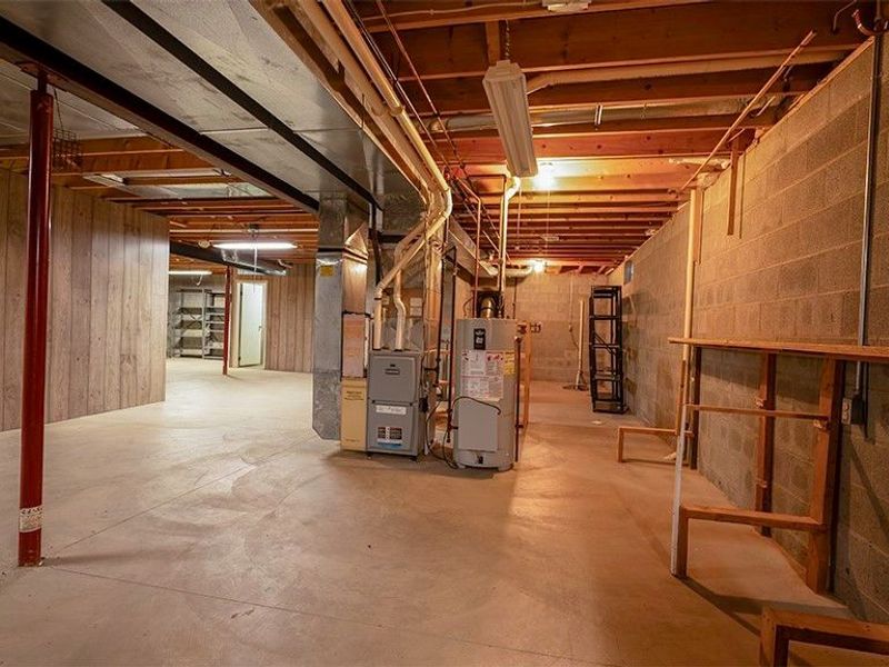 248 Cranberry Court, Warren, OH 44483 Photo 32