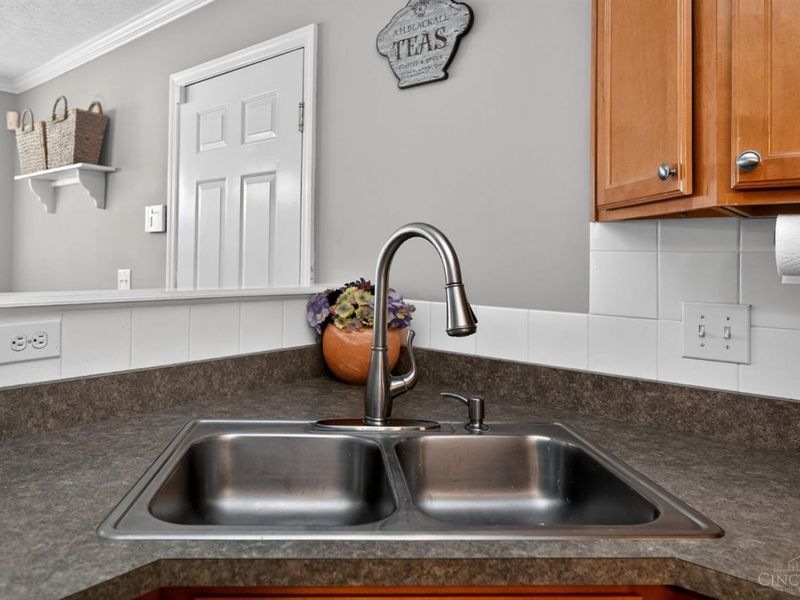 967 Hamlin Drive, Maineville, OH 45039 Photo 12