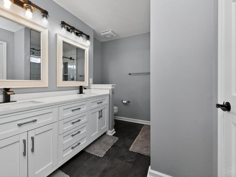 967 Hamlin Drive, Maineville, OH 45039 Photo 24