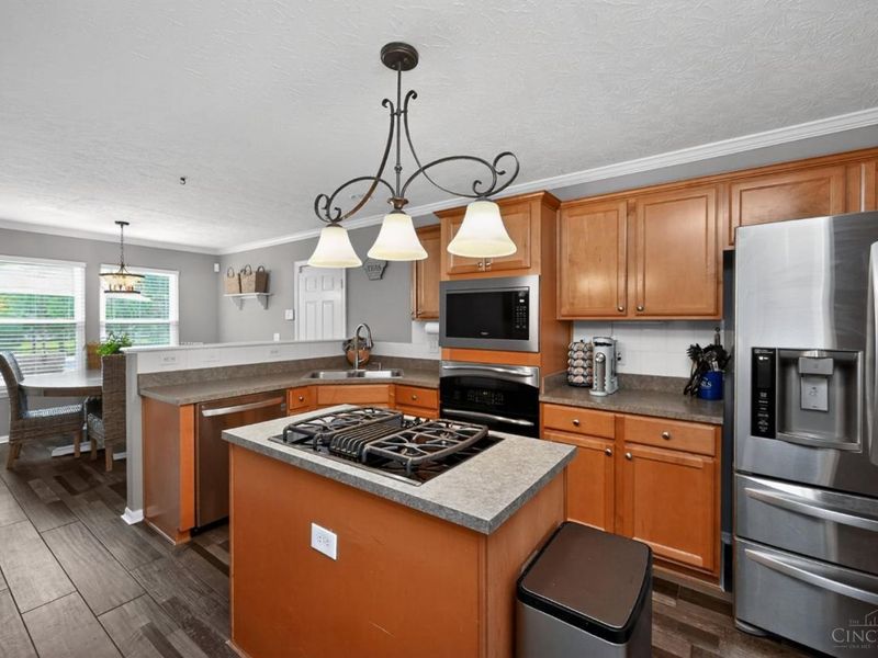 967 Hamlin Drive, Maineville, OH 45039 Photo 9