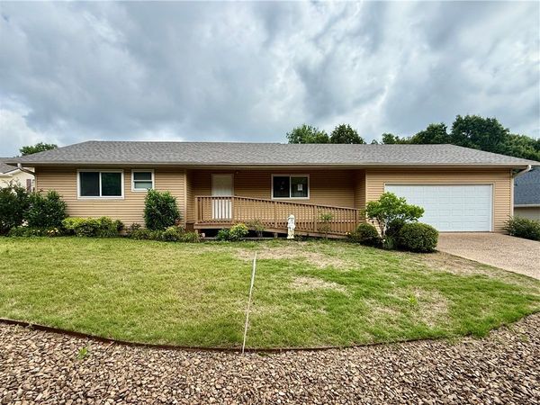 3 Charing Lane, Bella Vista, AR 72714