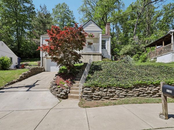 1733 Amsterdam Road, Fort Wright, KY 41011