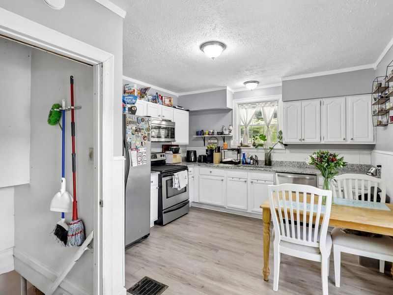 1733 Amsterdam Road, Fort Wright, KY 41011 Photo 9