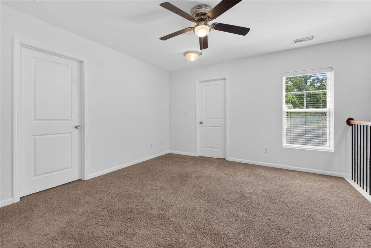 3710 Crescent Way Photo 18