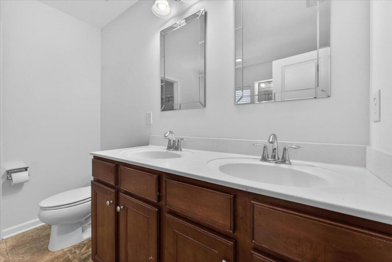 3710 Crescent Way Photo 24