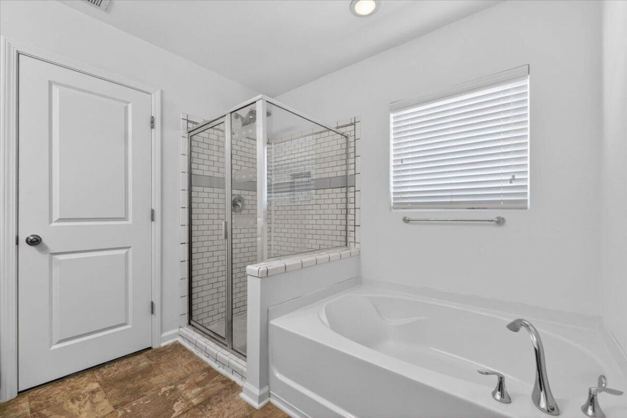 3710 Crescent Way Photo 25
