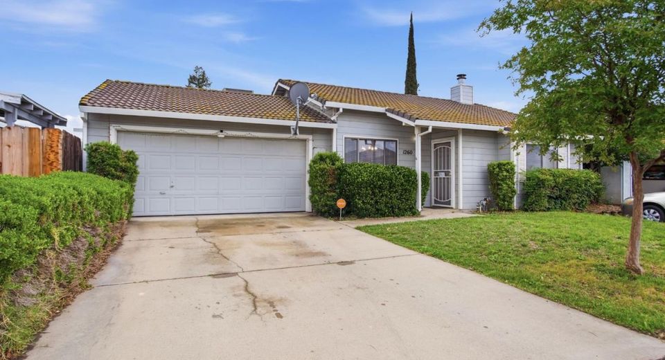 1260 Windsor Ct, Turlock, CA 95380 Photo