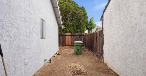 1260 Windsor Ct, Turlock, CA 95380 Photo