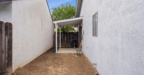 1260 Windsor Ct, Turlock, CA 95380 Photo