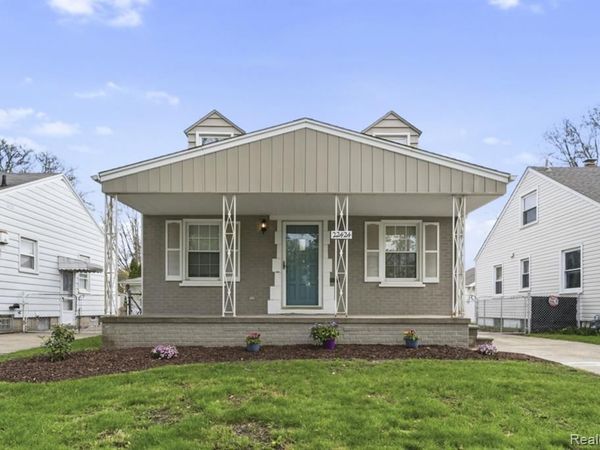 22424 Nowlin Street , Dearborn, MI 48124