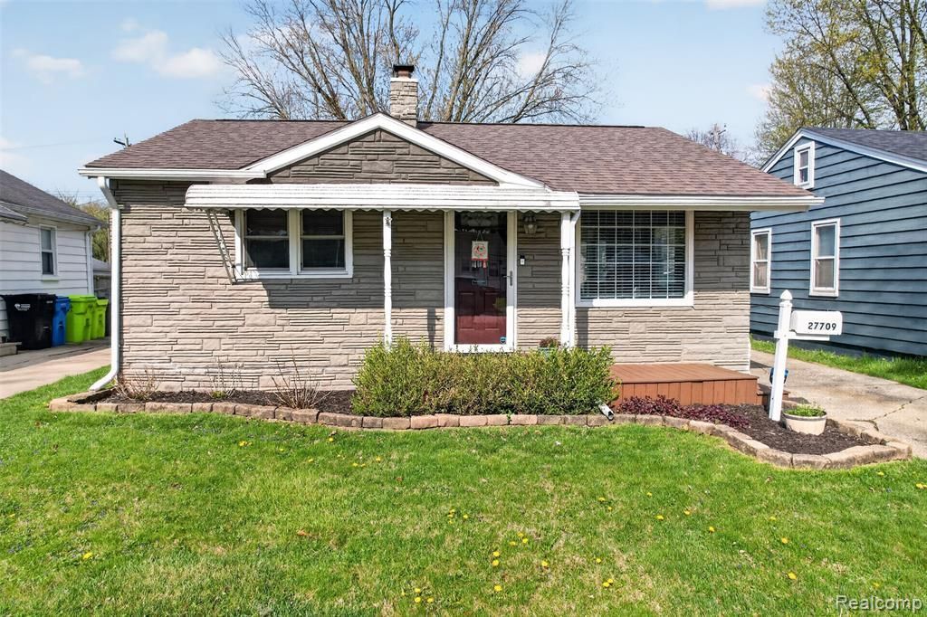 27709 Dartmouth Street, Madison Heights, MI 48071 Main Photo