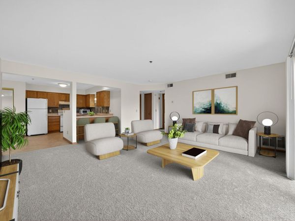 1826 Deerhaven Lane NE, Unit 16, Rochester, MN 55906