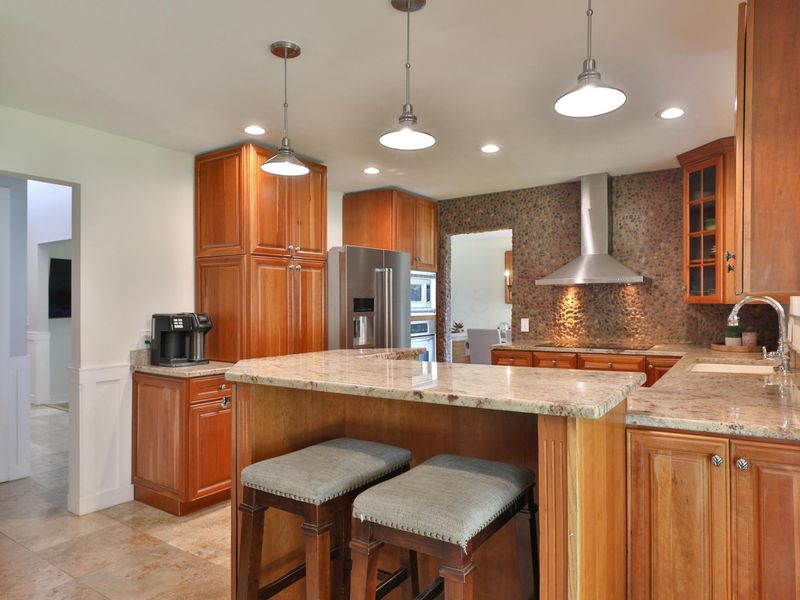 1363 Castleton Road N, Columbus, OH 43220 Photo 20