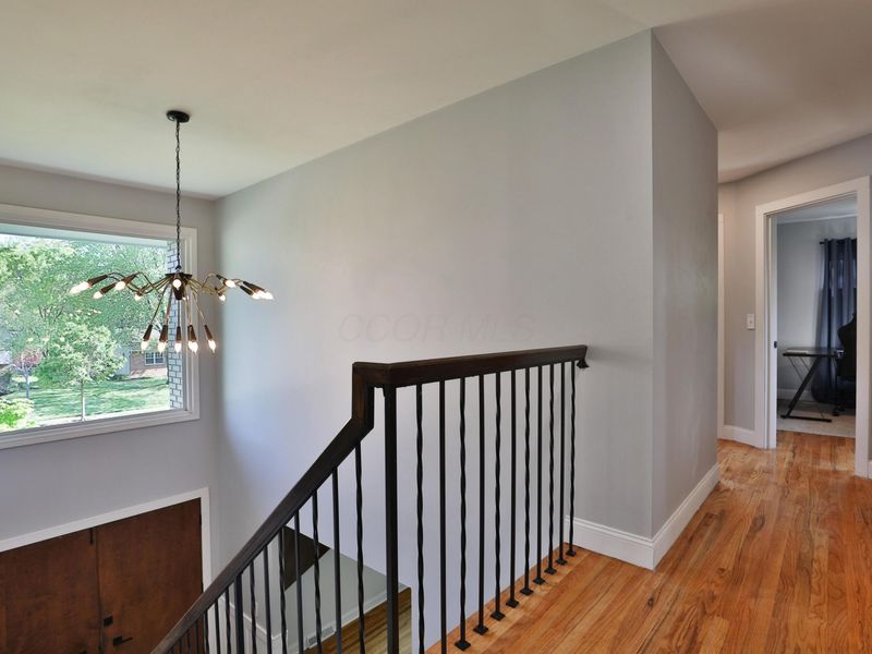 1363 Castleton Road N, Columbus, OH 43220 Photo 32