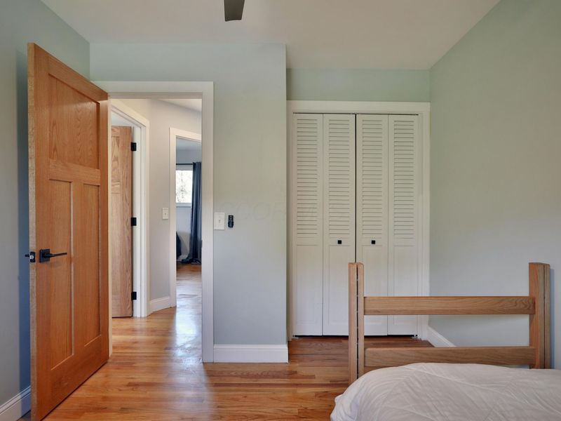 1363 Castleton Road N, Columbus, OH 43220 Photo 34