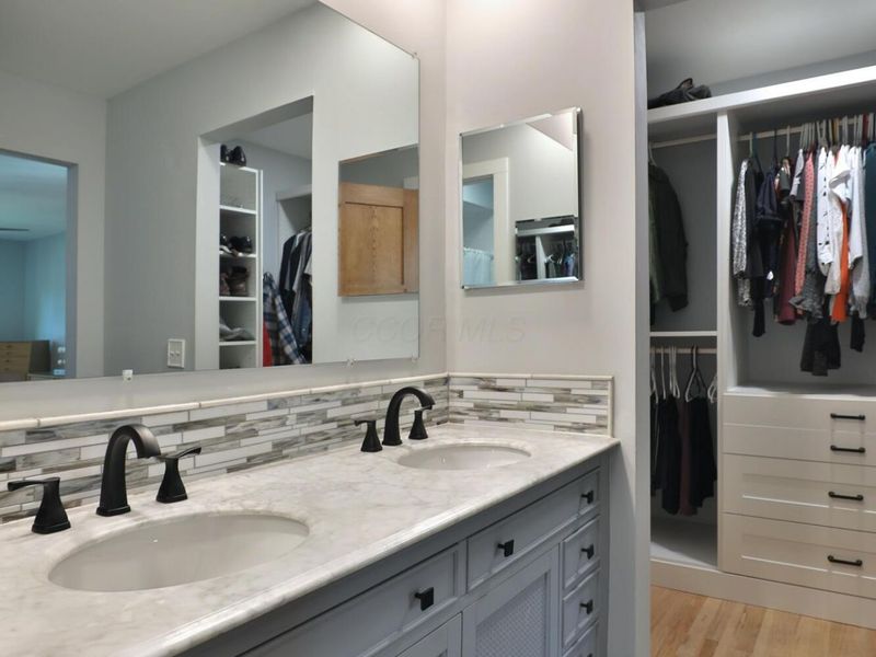 1363 Castleton Road N, Columbus, OH 43220 Photo 45