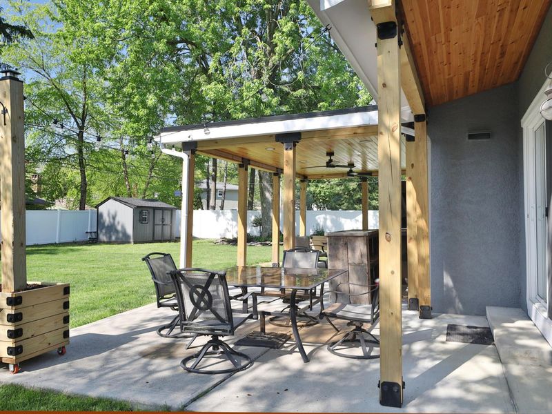 1363 Castleton Road N, Columbus, OH 43220 Photo 55