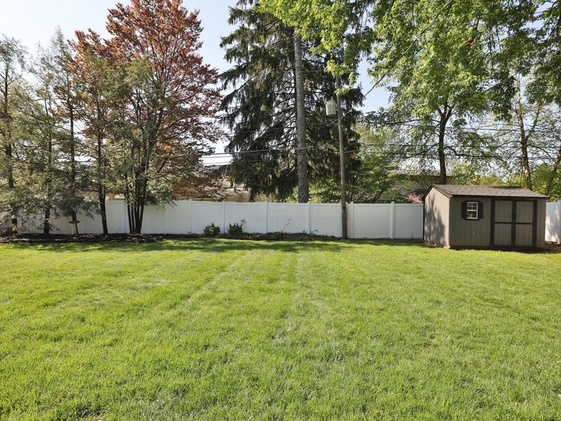 1363 Castleton Road N, Columbus, OH 43220 Photo 59