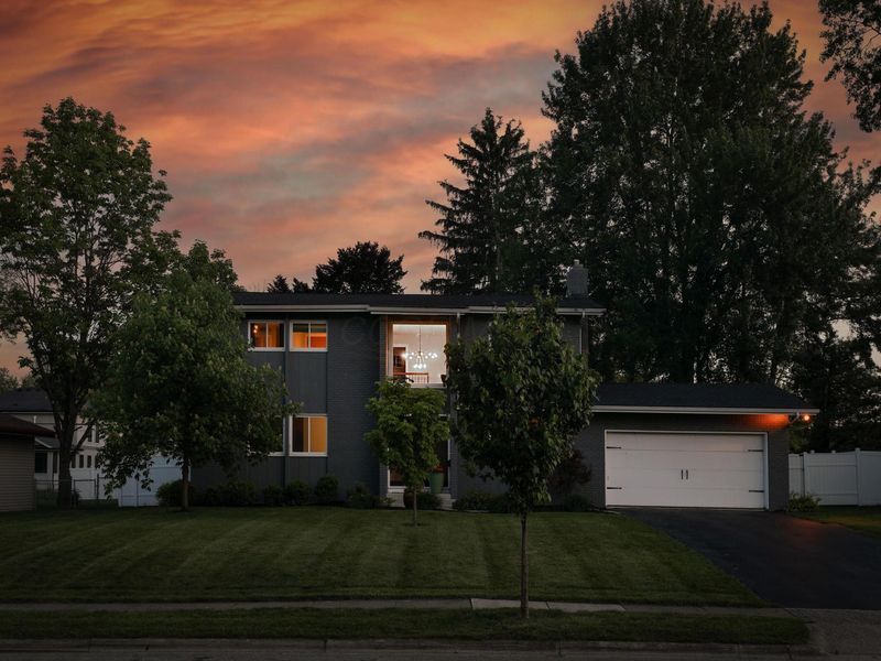 1363 Castleton Road N, Columbus, OH 43220 Photo 66