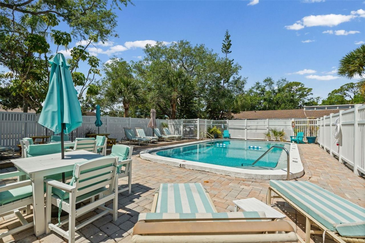 500 N Jefferson Avenue, Unit H1, Sarasota, FL 34237 Photo