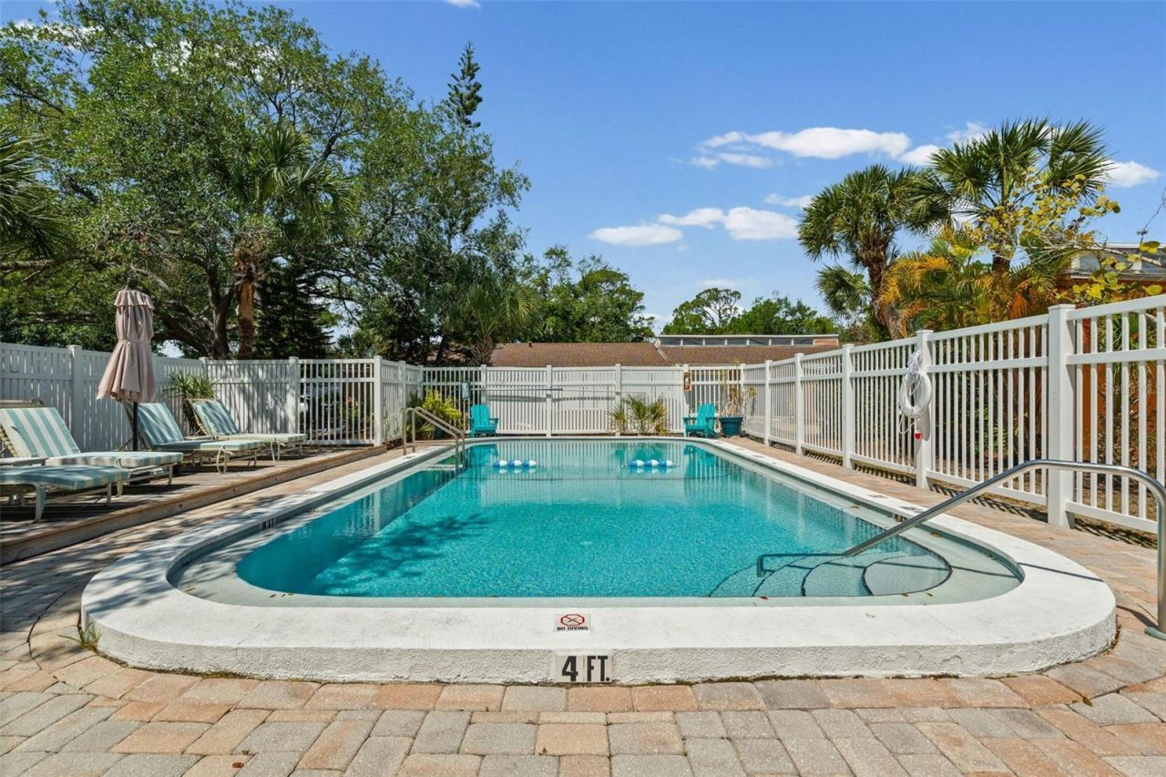 500 N Jefferson Avenue, Unit H1, Sarasota, FL 34237 Photo