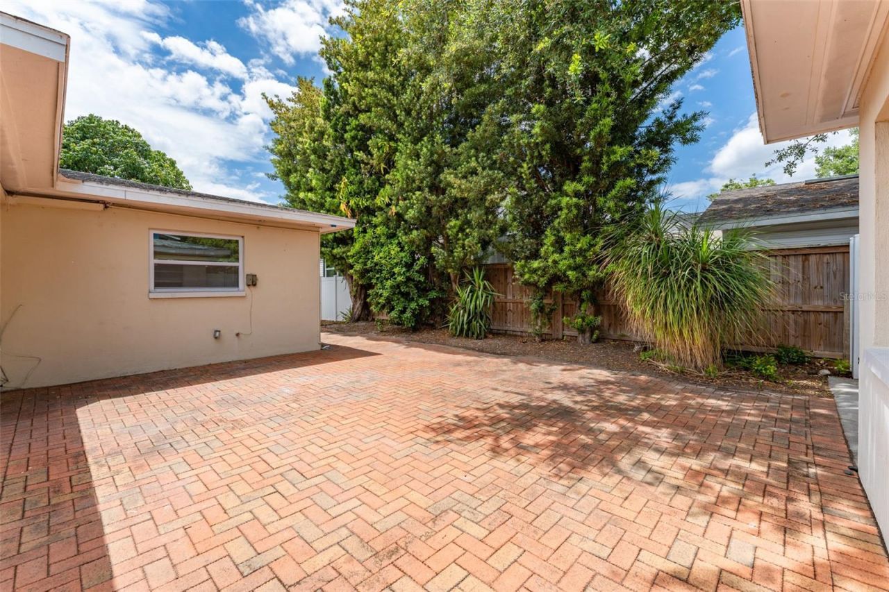 811 20th Avenue N, Saint Petersburg, FL 33704 Photo
