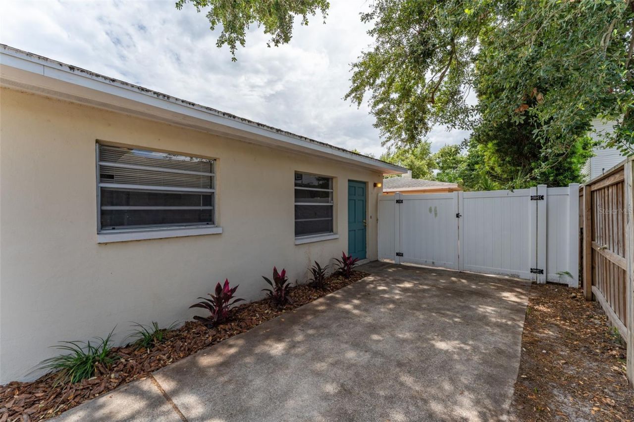 811 20th Avenue N, Saint Petersburg, FL 33704 Photo