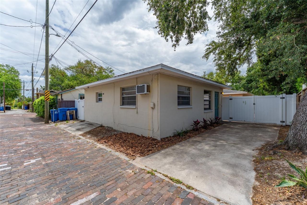 811 20th Avenue N, Saint Petersburg, FL 33704 Photo