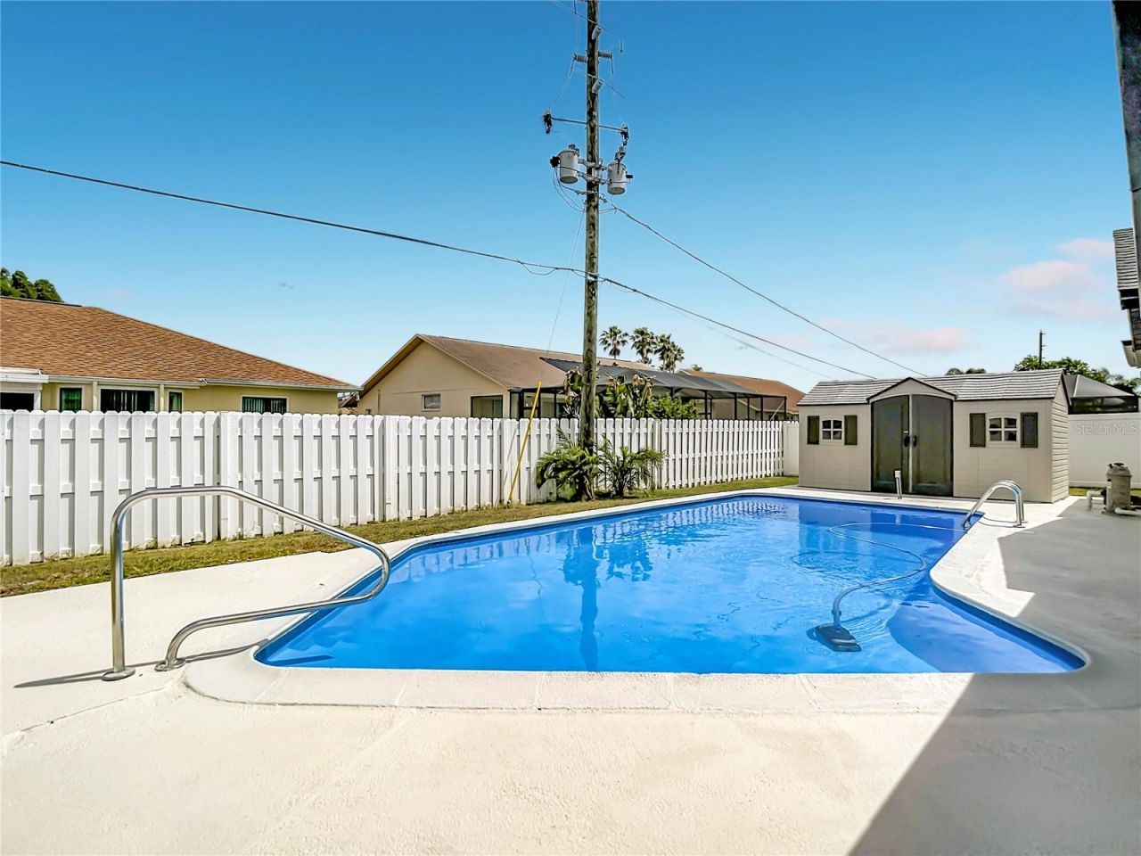 8635 Gum Tree Avenue, New Port Richey, FL 34653 Photo
