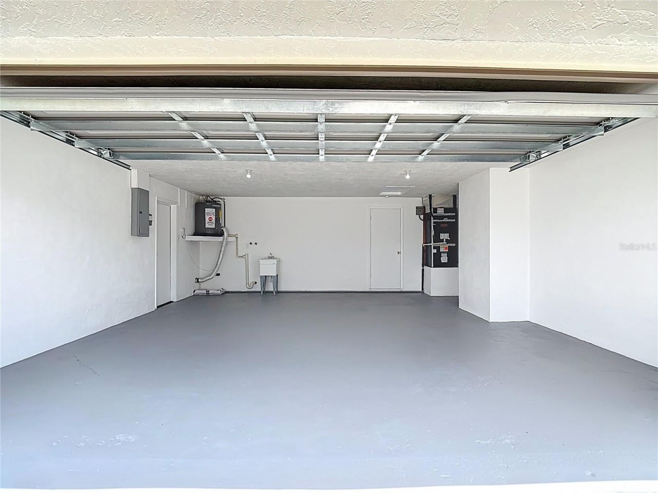 8635 Gum Tree Avenue , New Port Richey, FL 34653 Photo