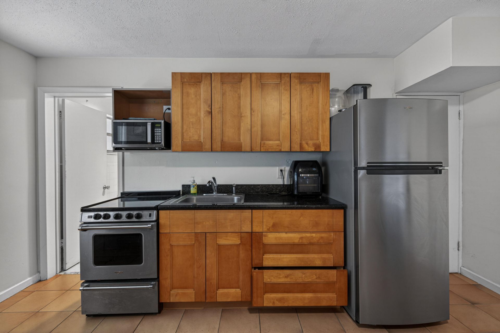 1211 NE 35th Street, Pompano Beach, FL 33064 Photo
