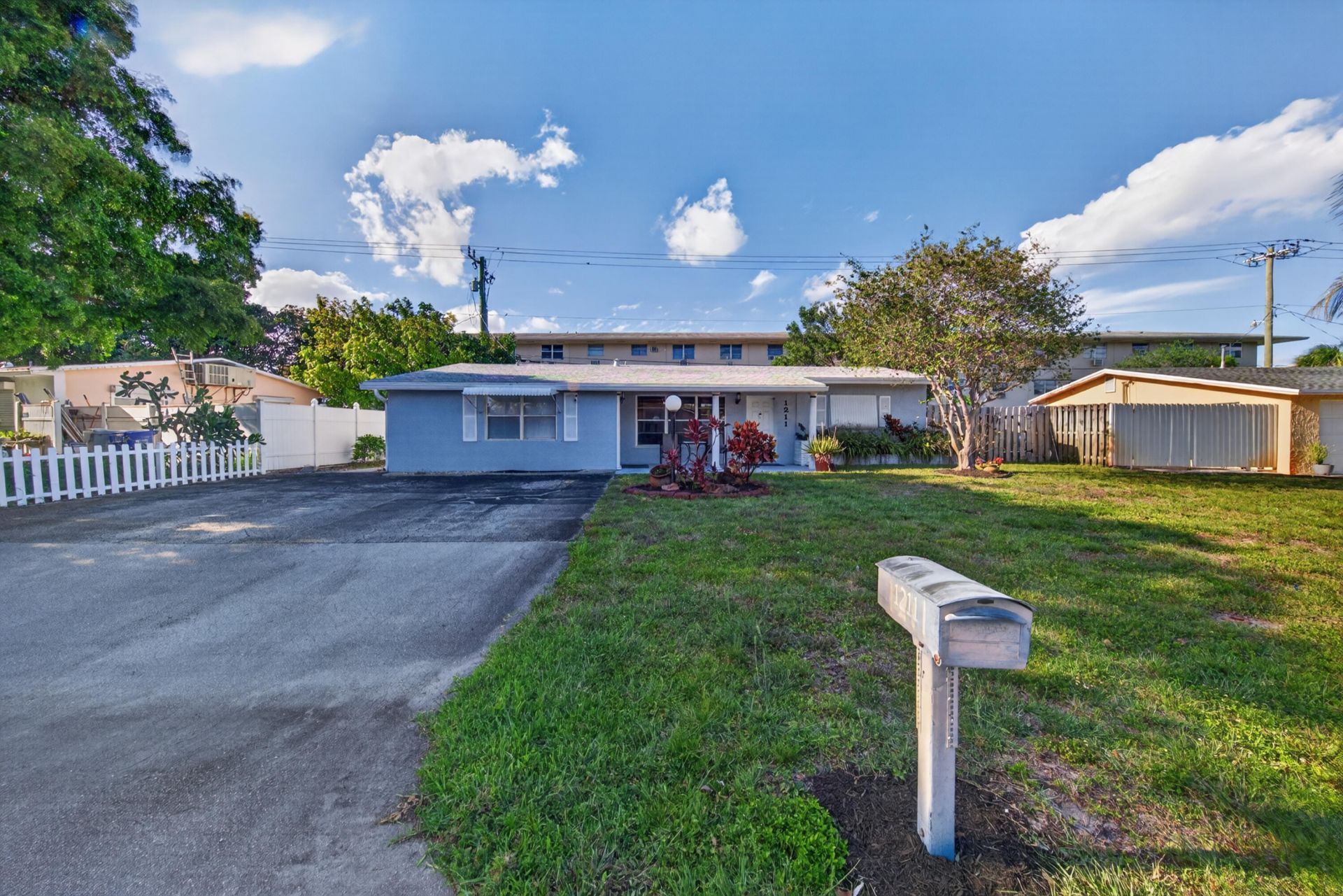 1211 NE 35th Street, Pompano Beach, FL 33064 Photo