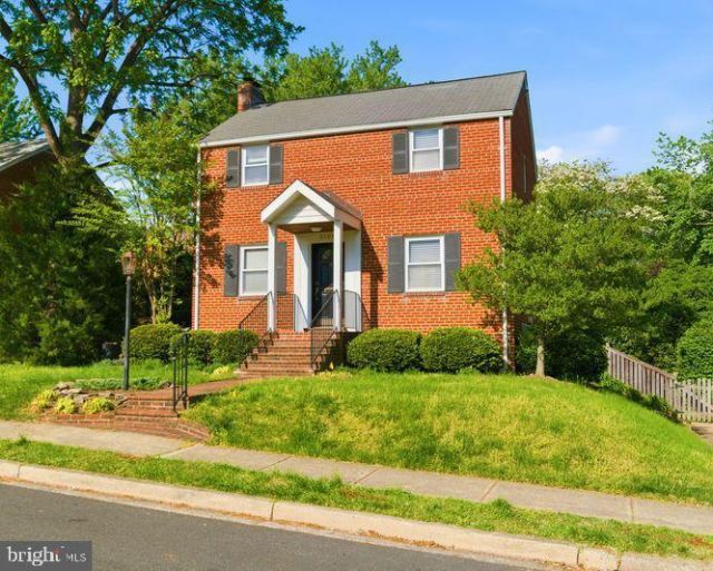 2101 N Kenilworth Street, Arlington, VA 22205 Main Photo
