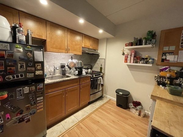 108 Peterborough St, Unit 5H, Boston, MA 02215