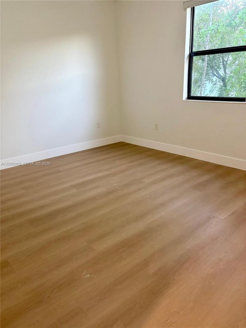 9228 W 33rd Way, Unit 9828, Hialeah, FL 33018 Photo