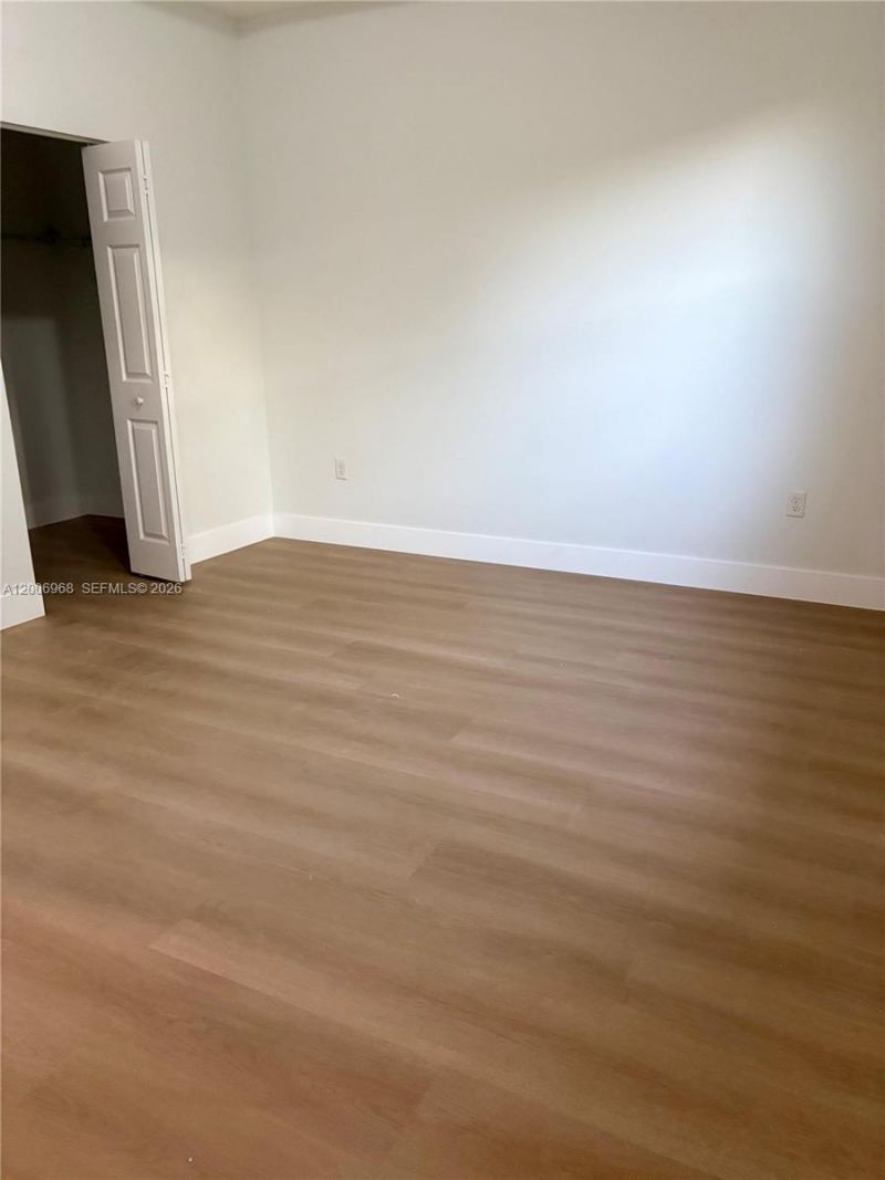 9228 W 33rd Way, Unit 9828, Hialeah, FL 33018 Photo
