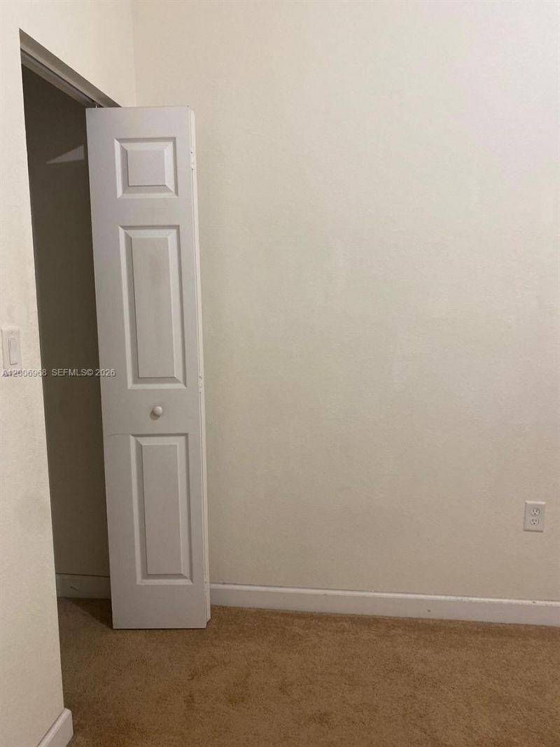 9228 W 33rd Way , Unit 9828, Hialeah, FL 33018 Photo